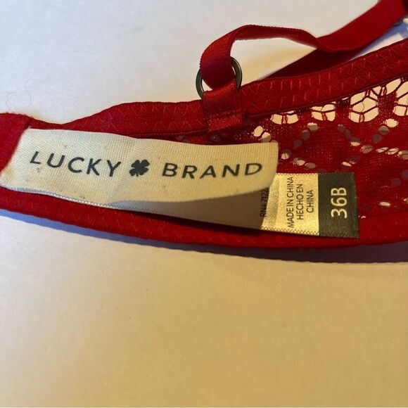 Lucky Brand Bra Red 36D Padded, adjustable straps - Picture 4 of 8